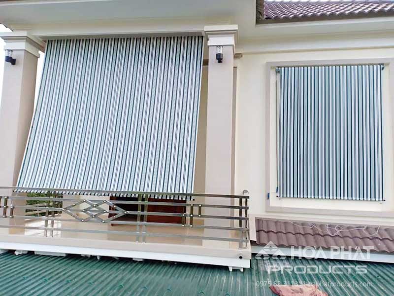Mái che tự cuốn che nắng mưa