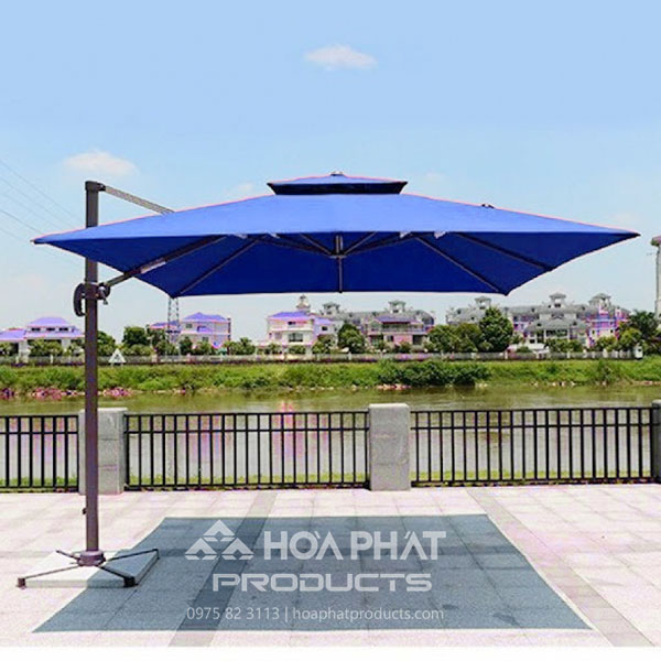 Ô dù lệch tâm Hòa Phát che nắng ngoài trời